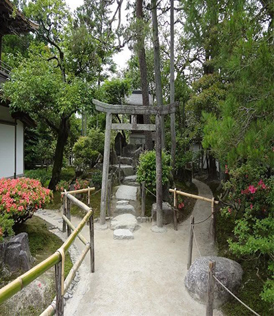 平谷岳各庄环岛