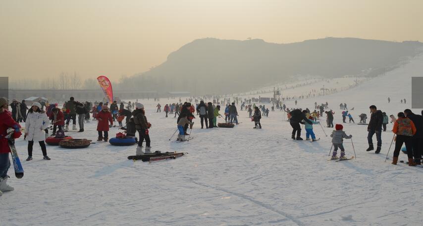 天津盘山滑雪场