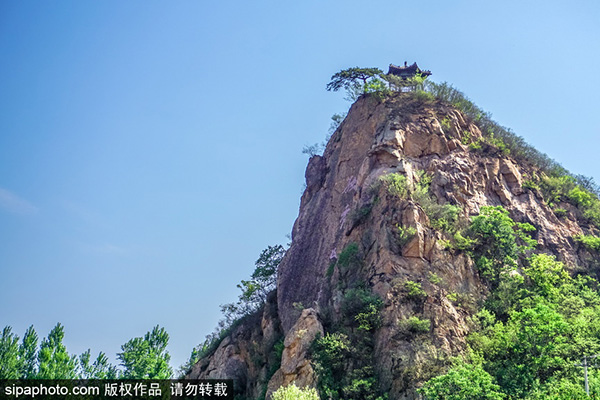 独秀峰