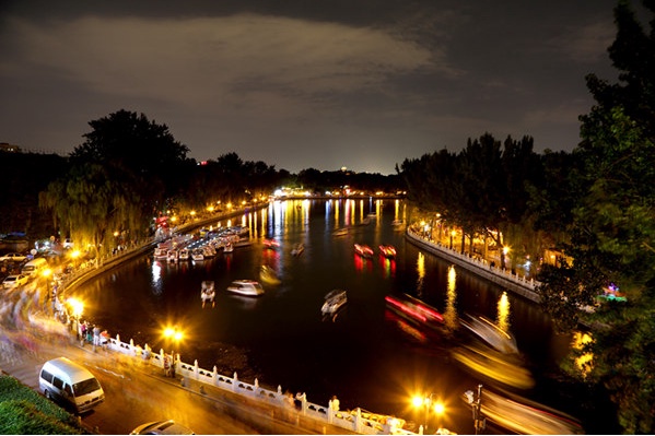 什刹海彩霞满天夜景璀璨