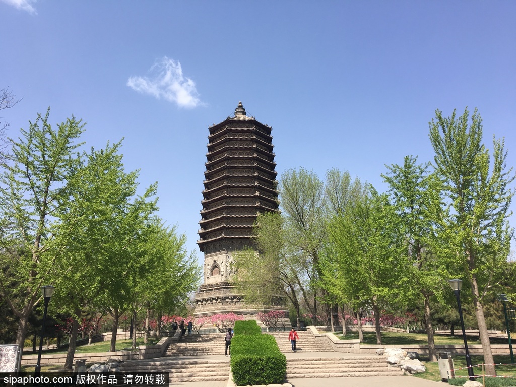 【携程攻略】北京玲珑塔景点,玲珑塔是奥林匹克公园中，除鸟巢，水立方，国家体育馆外，又一标志性…