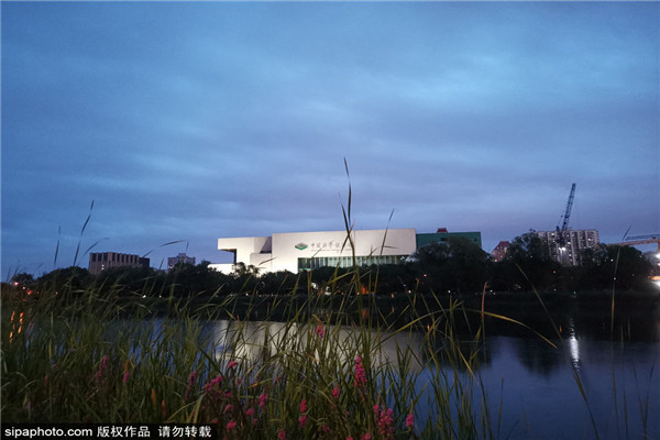 中国科技馆夜景