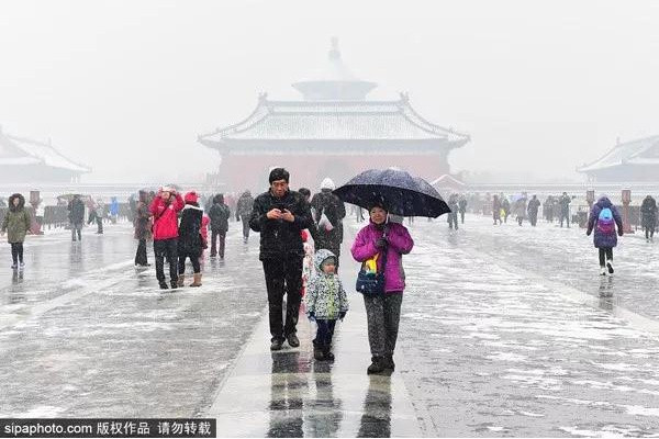 雪后北京处处银装素裹，美景惊艳