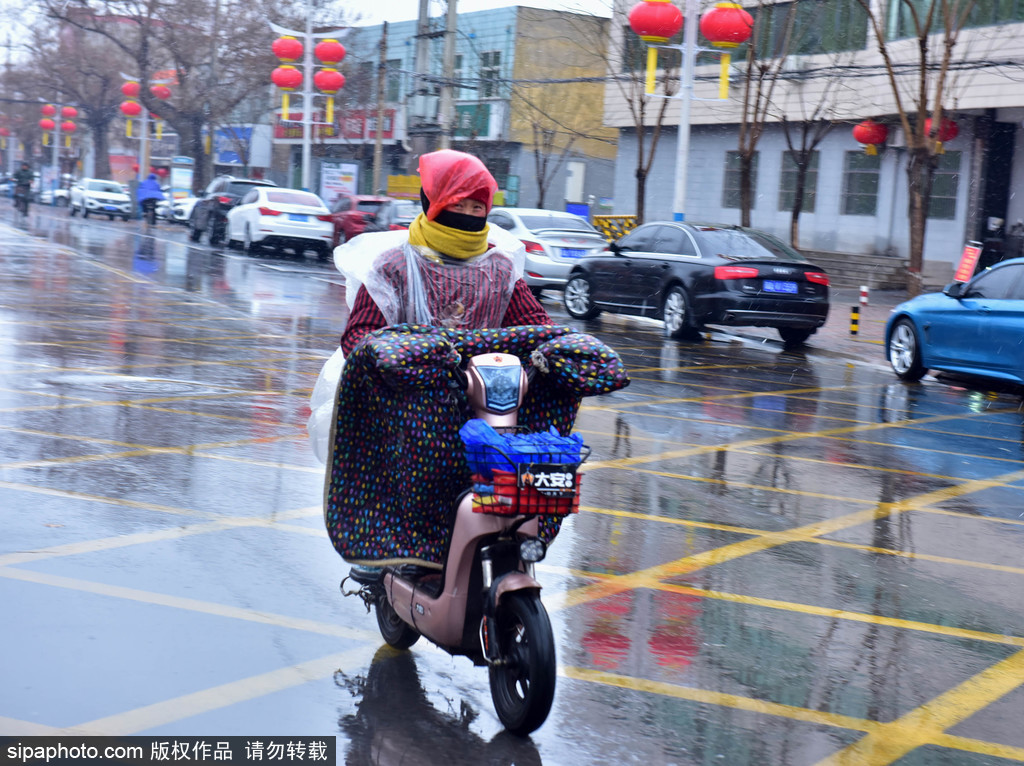 中央气象台继续发布暴雪蓝色预警