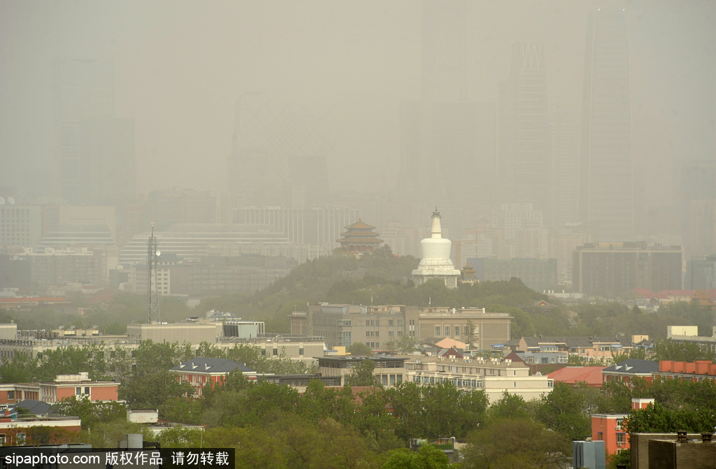 北京：蓝色预警发布！沙尘侵袭北京