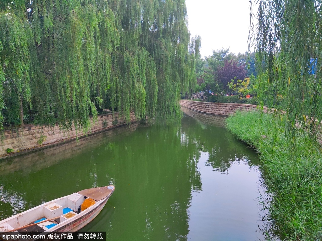 北京城内的水穿街巷景观——通惠河玉河遗址