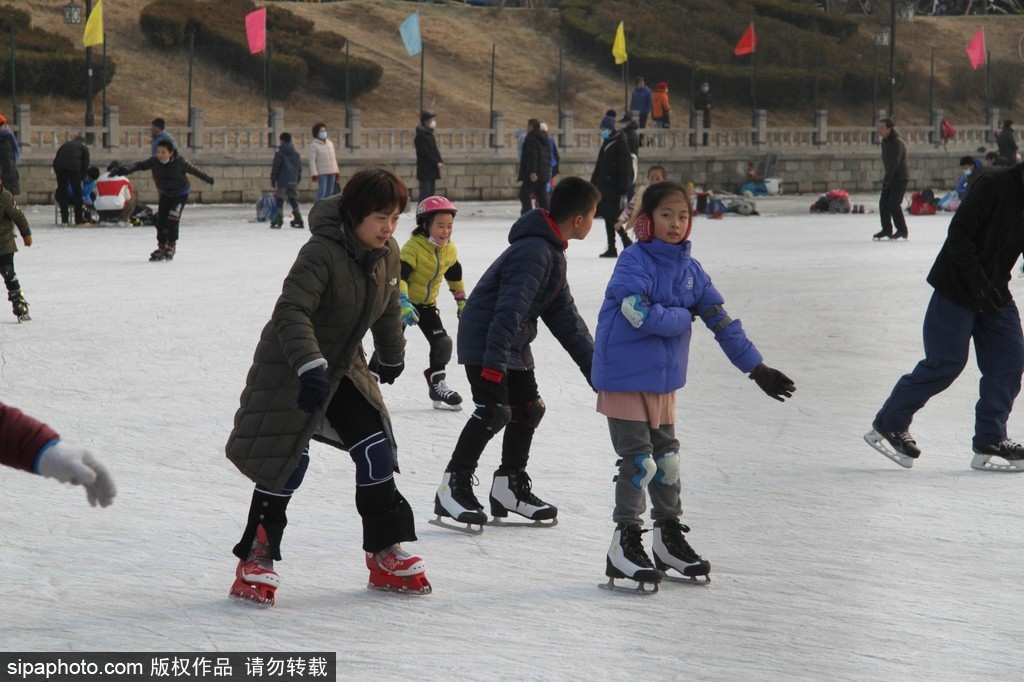 玉渊潭八一湖冰场