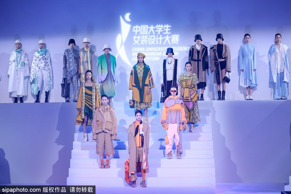 中国国际时装周：中国大学生女装设计大赛作品