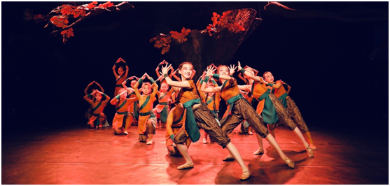 中华传统文化起源系列儿童剧《比翼鸟》完成了第10场公演