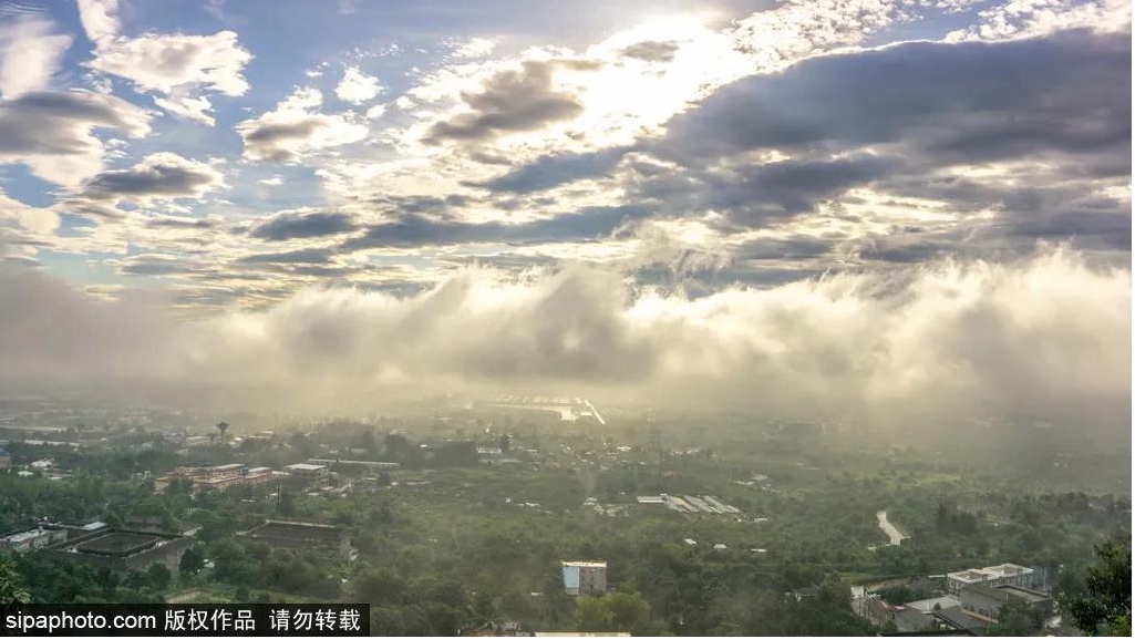 北京地质奇景：鹫峰国家森林公园