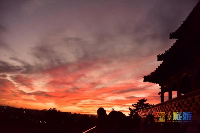 北京的晚霞，似乎所有的美好都停靠在晚霞里！