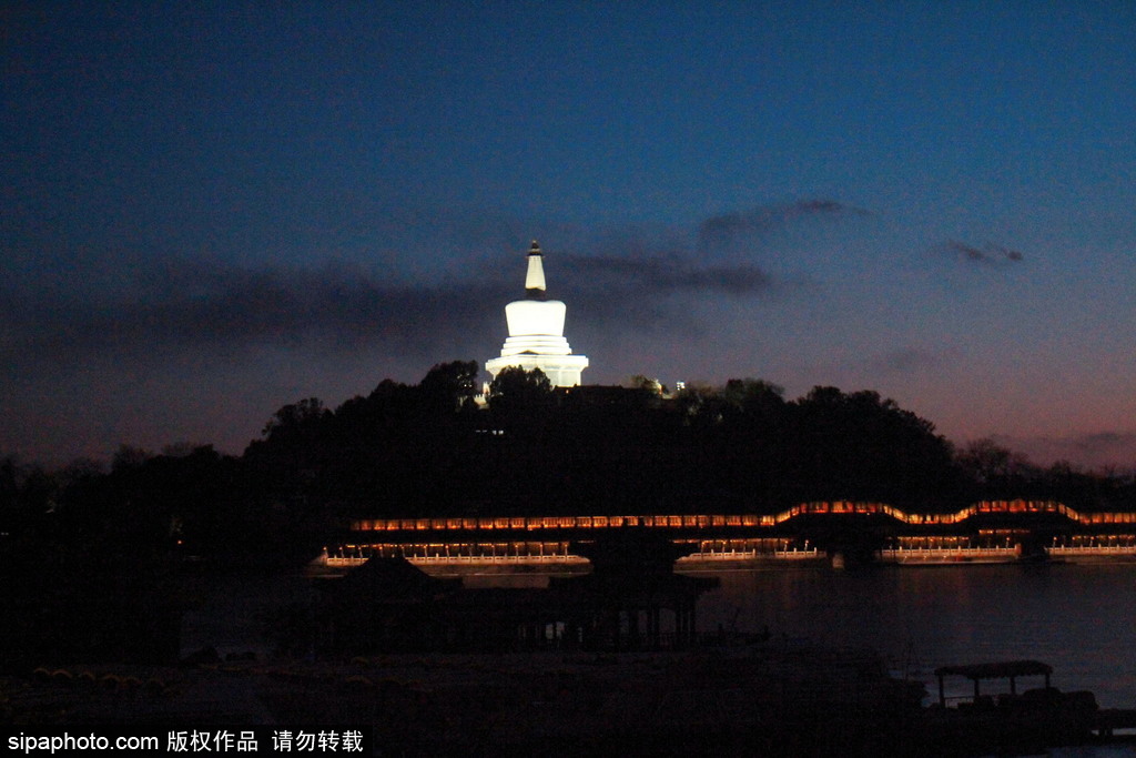 文史旅游景点：北海公园