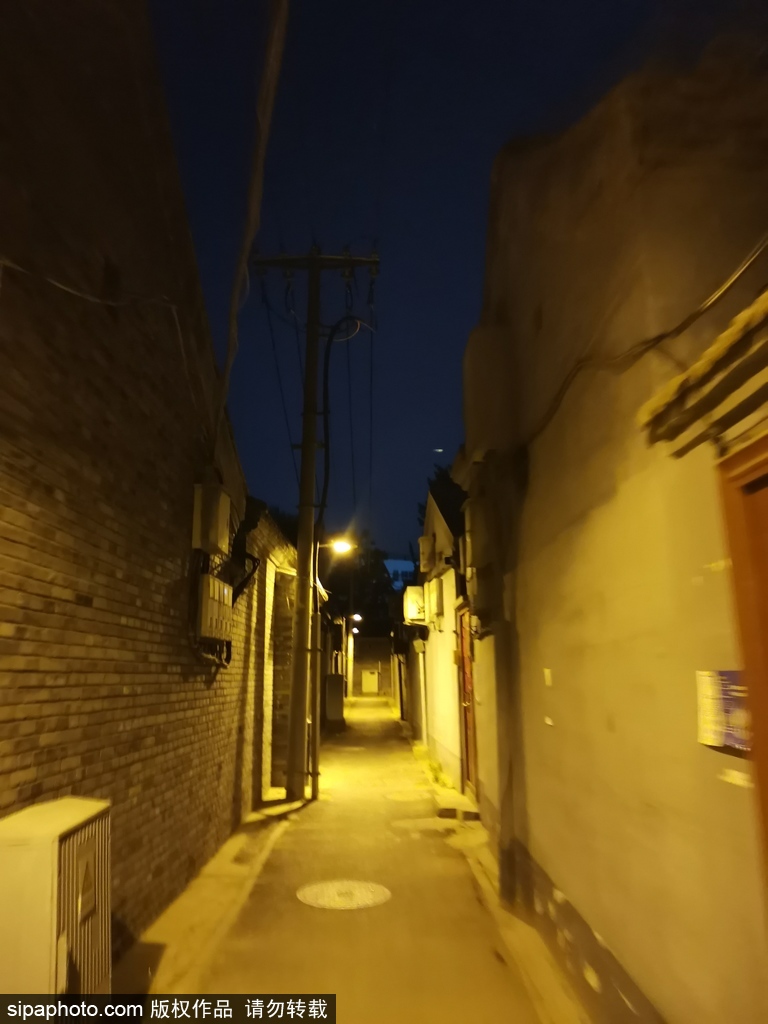 王府井老胡同夜景迷人