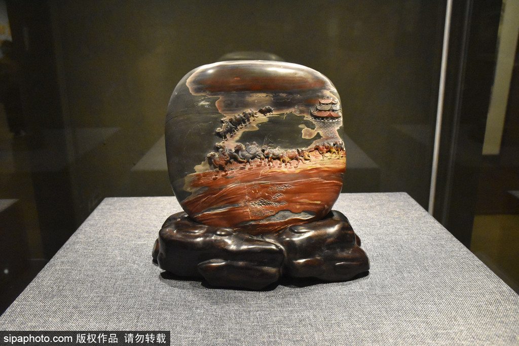中国美术馆“江山壮丽——中国美术馆藏山水与风景题材作品展”展出时代风采