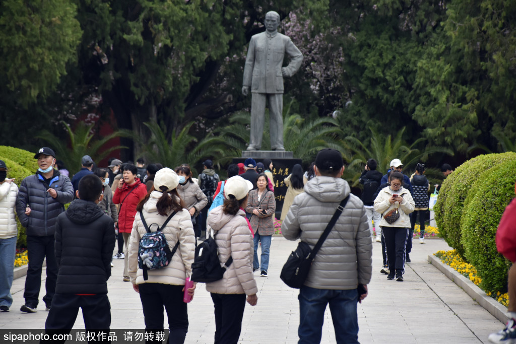 清明假日全市216景区接待96万人次游客