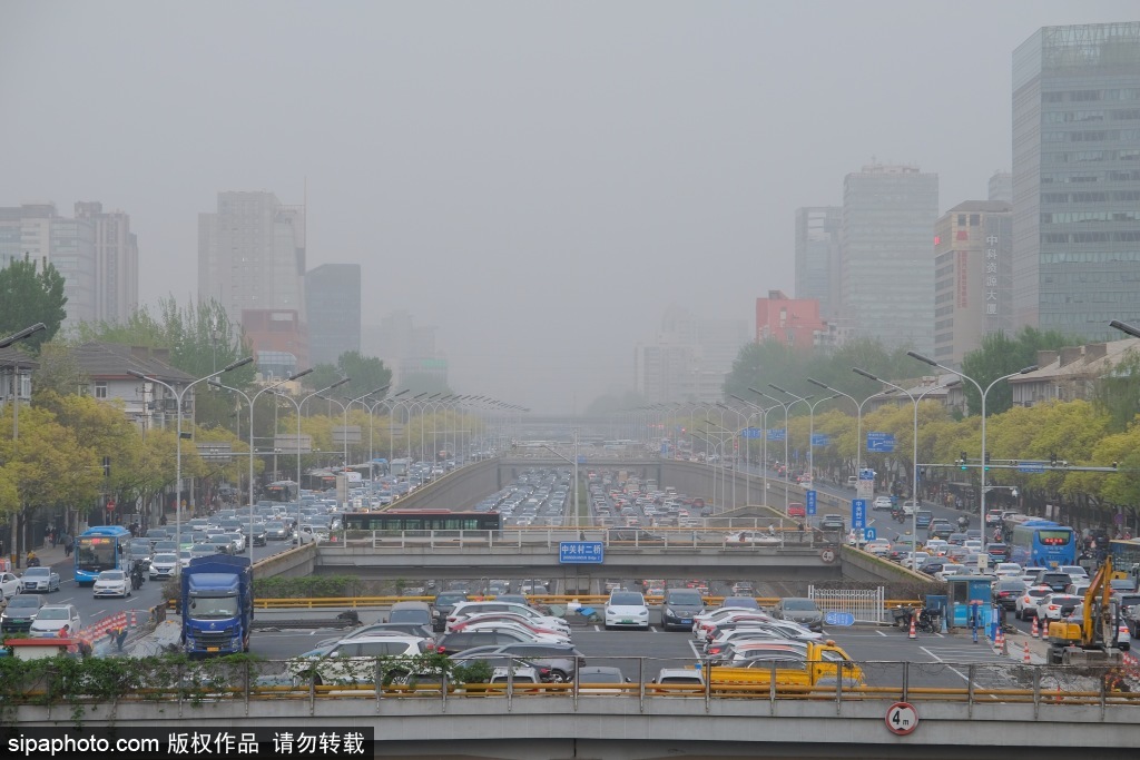 沙尘天气持续预计周末有所好转