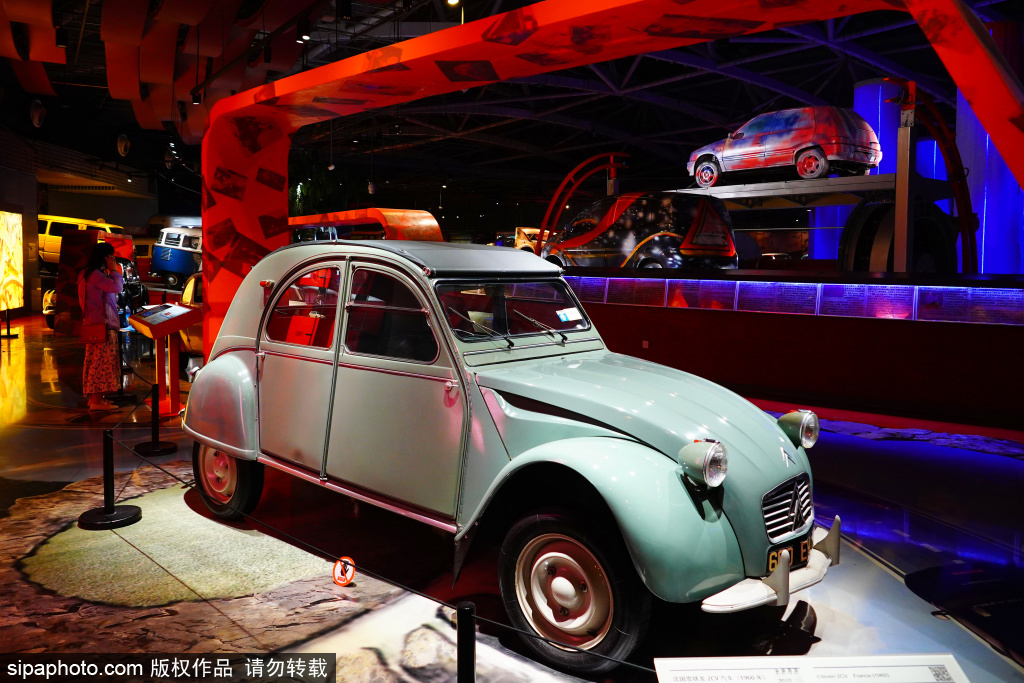 走进北京汽车博物馆，看经典藏品车感受汽车工业历史