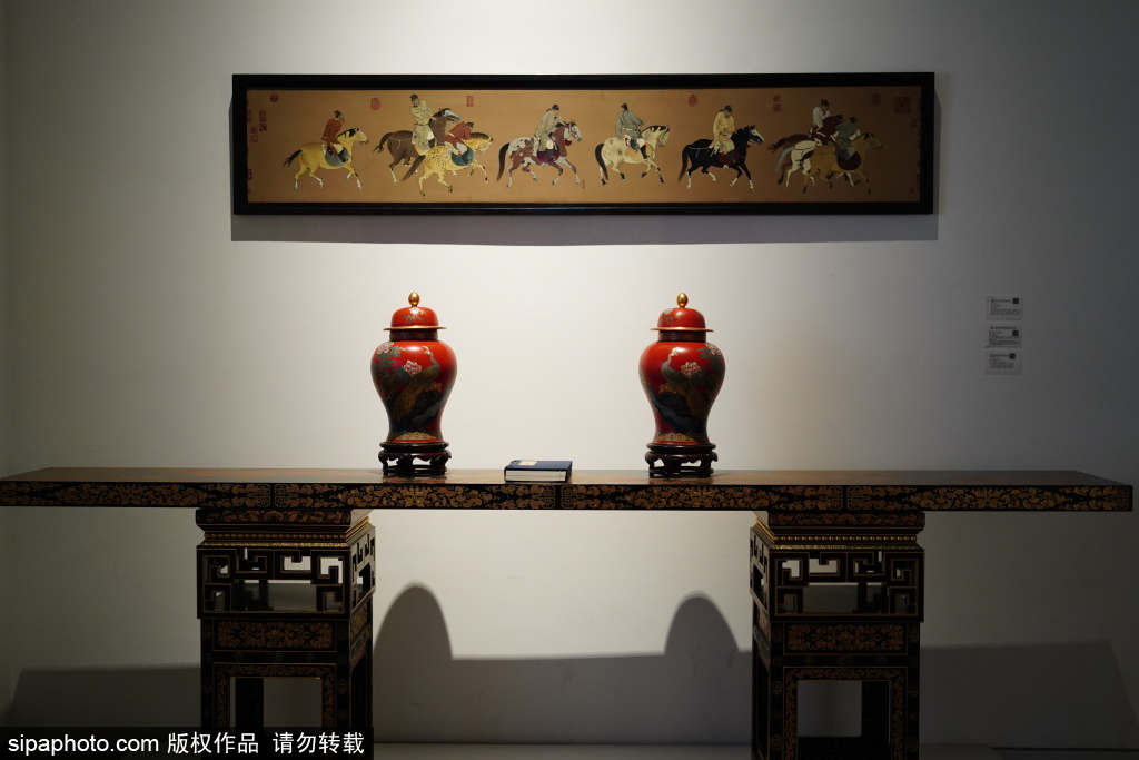 走进中国工艺美术馆 近距离观赏平遥推光漆器