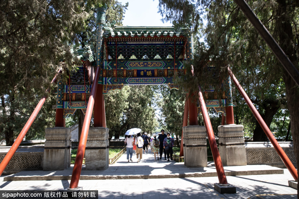 游览颐和园广润祠