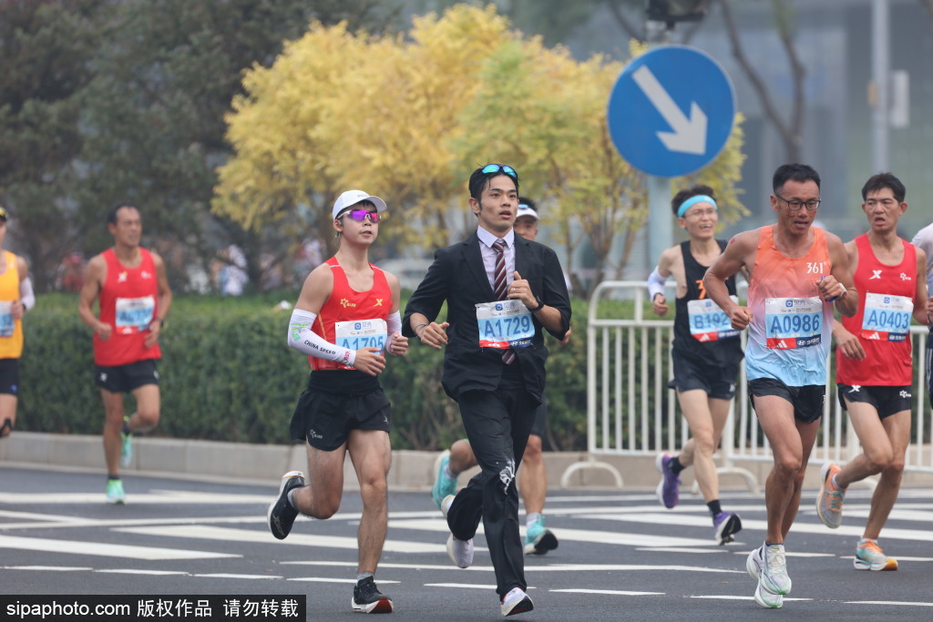 北京马拉松29日开跑