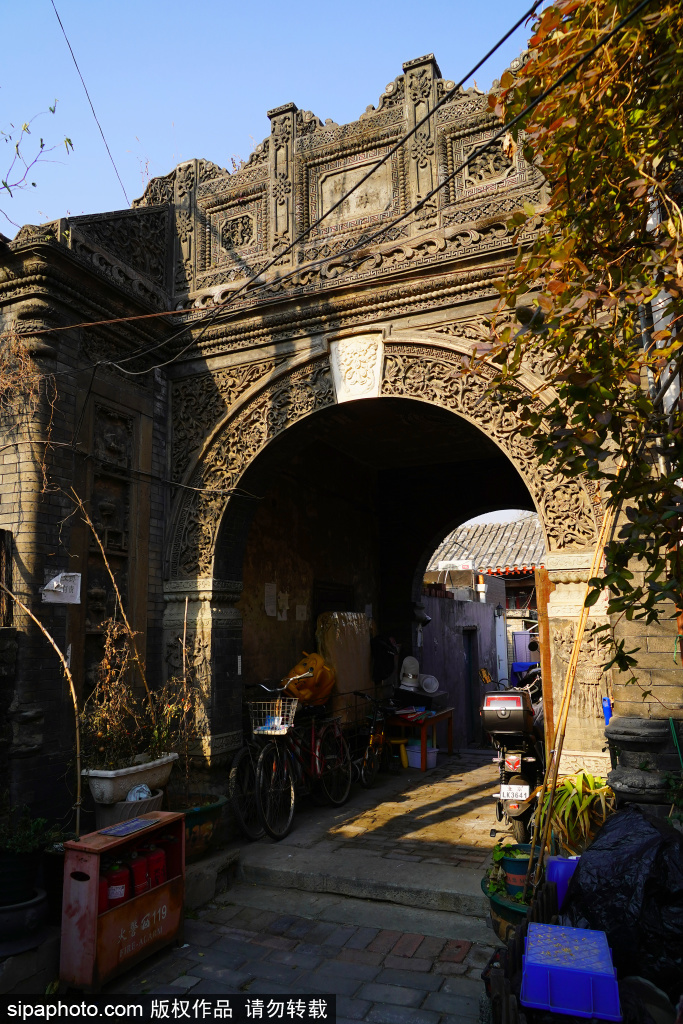 打卡北京东棉花胡同，精美罕见的清代西式拱门砖雕风华依旧