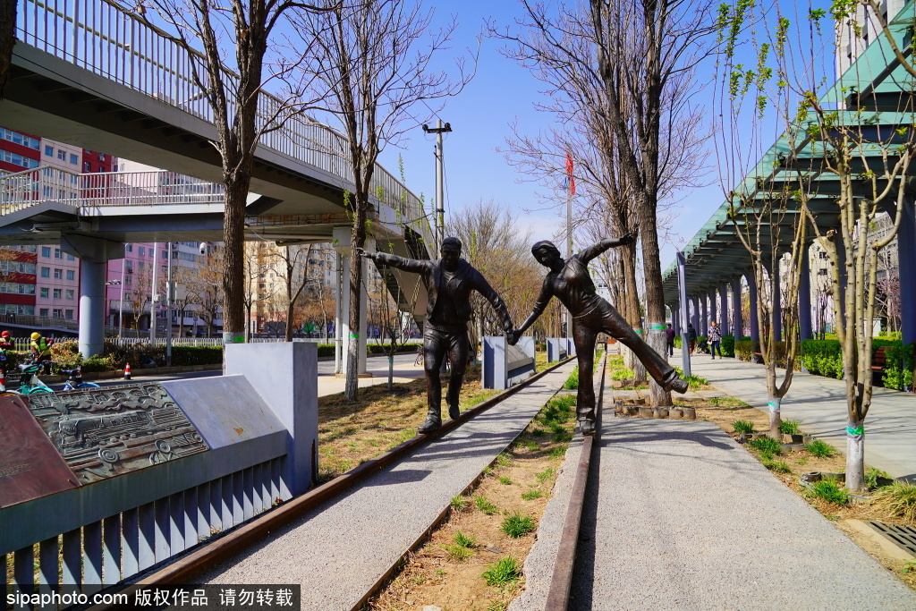 探访北京小众古迹 老京张铁路支线的京门铁路主题公园