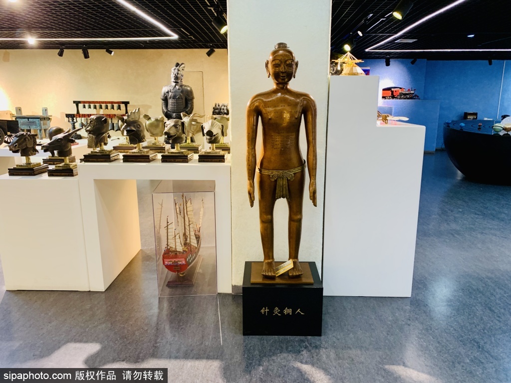 可触摸的展品“文物”——走进我国首家视障文化博物馆