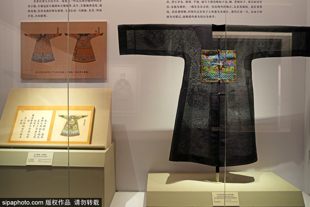 打卡国家博物馆中国古代服饰文化展