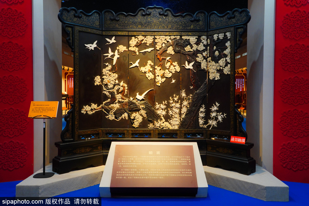 民族文化宫“明清宫廷家具展”
