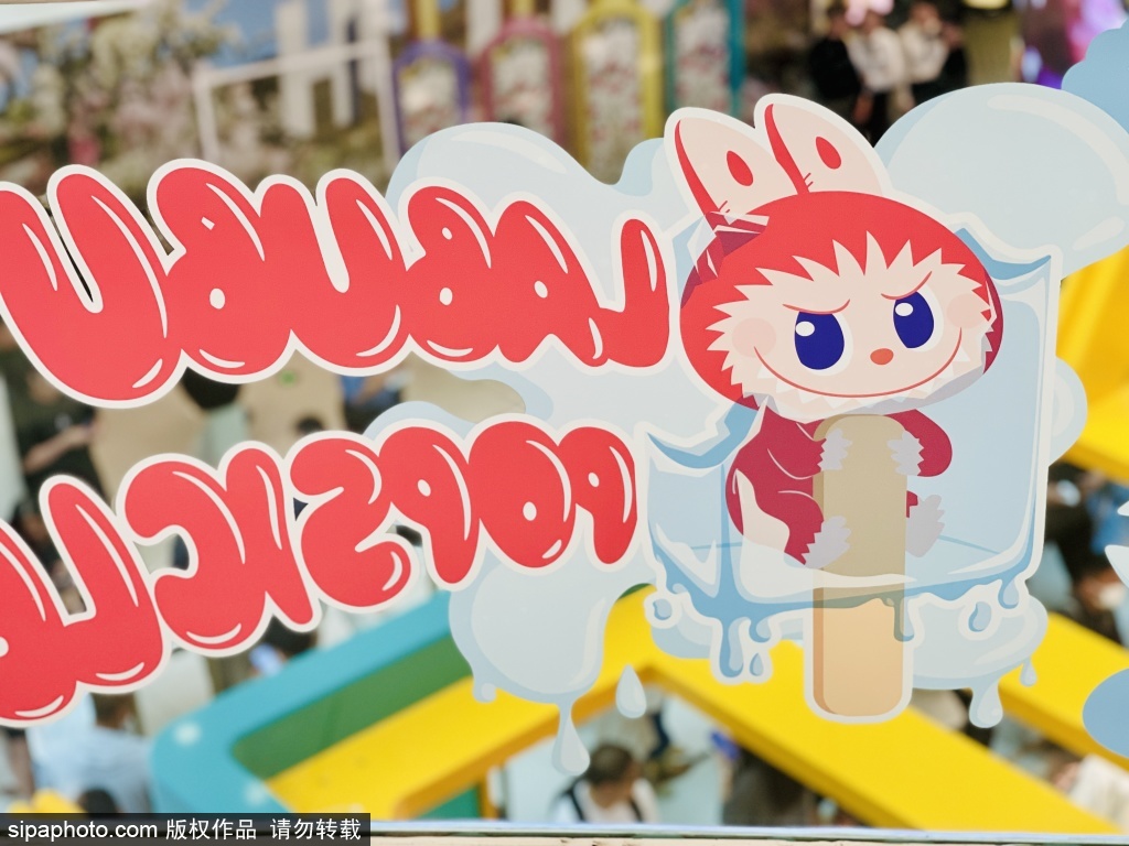 顶流LABUBU新品空降王府井apm