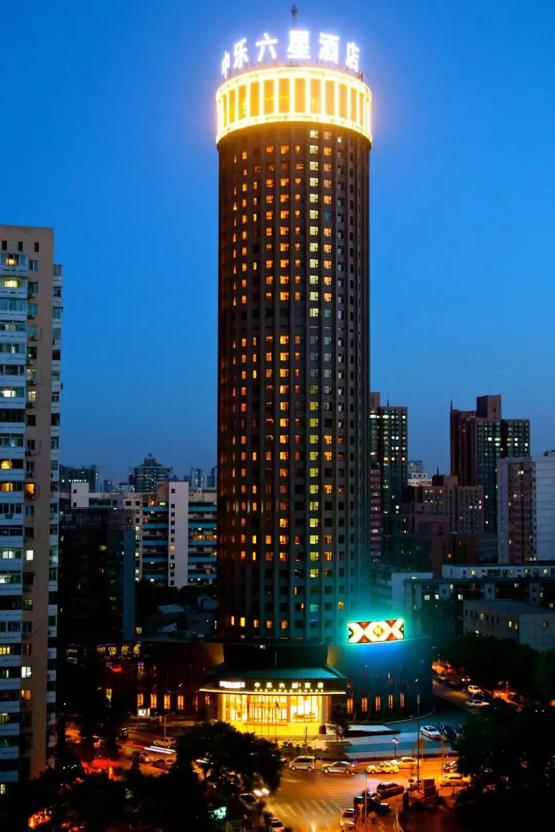 时空经纬的交点：北京中乐六星酒店的立体京城叙事