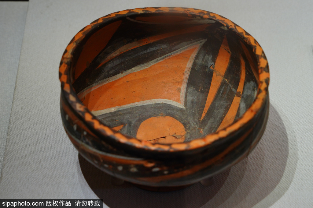 马家窑文化彩陶特展，触摸5000年的史前艺术脉搏