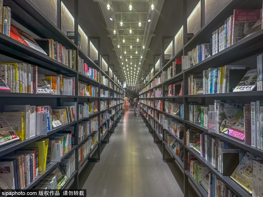 北京茑屋书店：年轻人扎堆打卡的时尚潮流聚集地