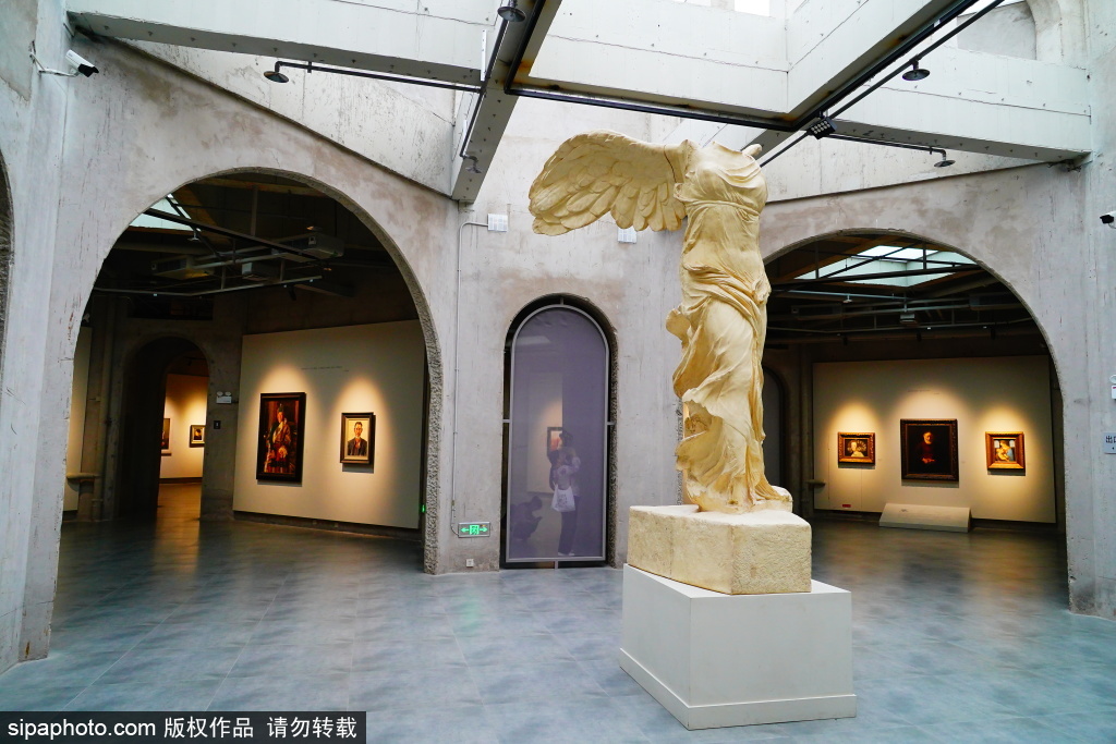 中国艺术研究院油画院云上美术馆，具象油画研究陈列展