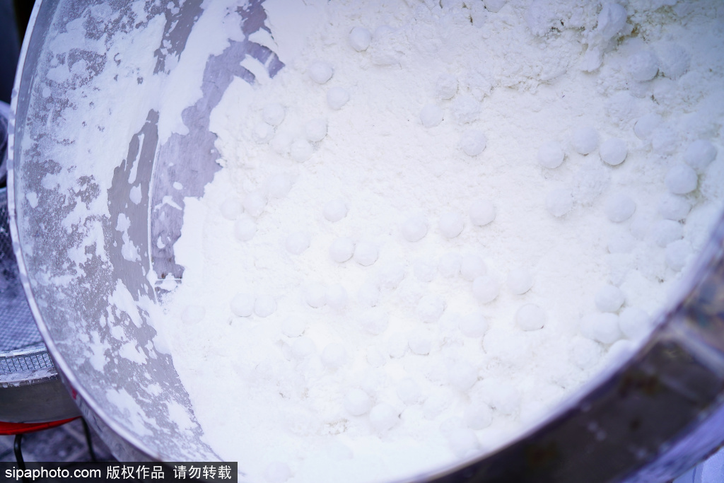 鸦儿李记现摇元宵