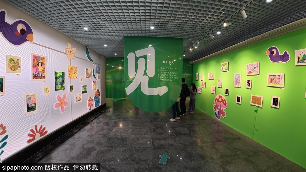 字里寻春色 玉渊潭《此间春色》主题展绘就诗意游园体验