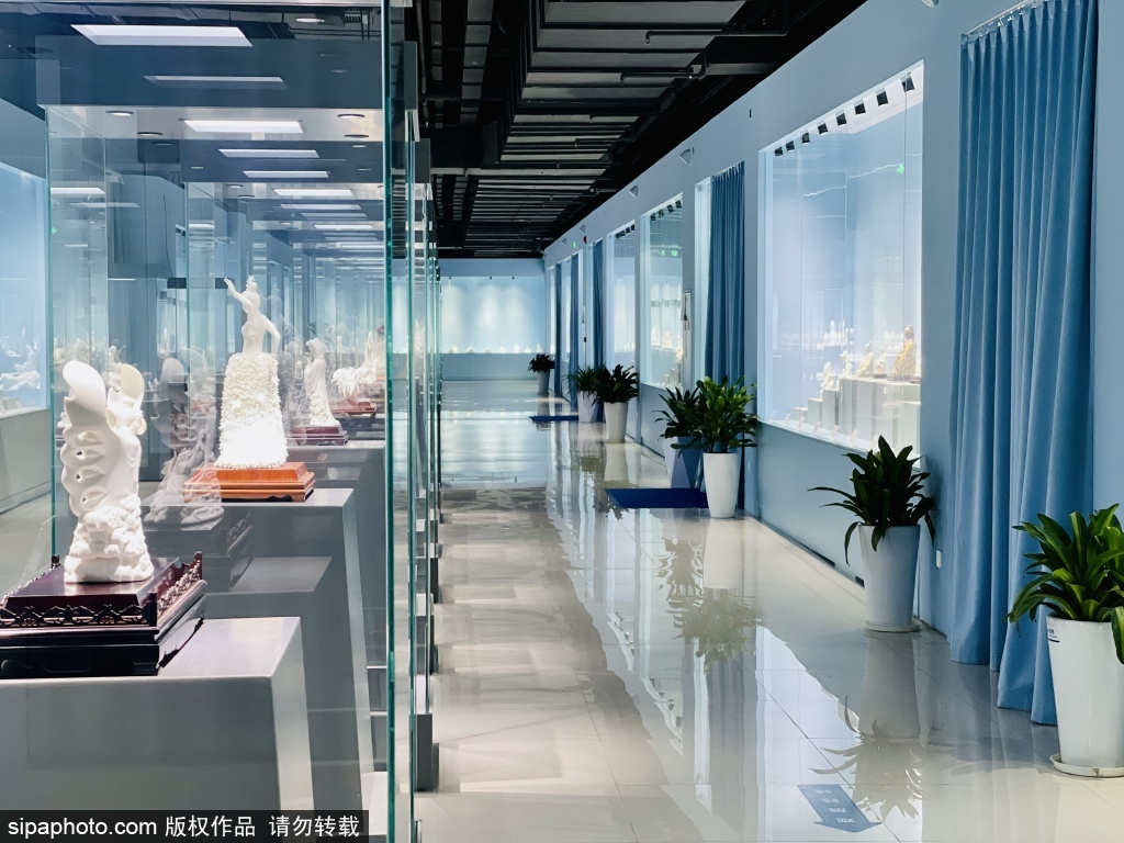 非遗文化传承，中国白・德化瓷北京国际艺展中心