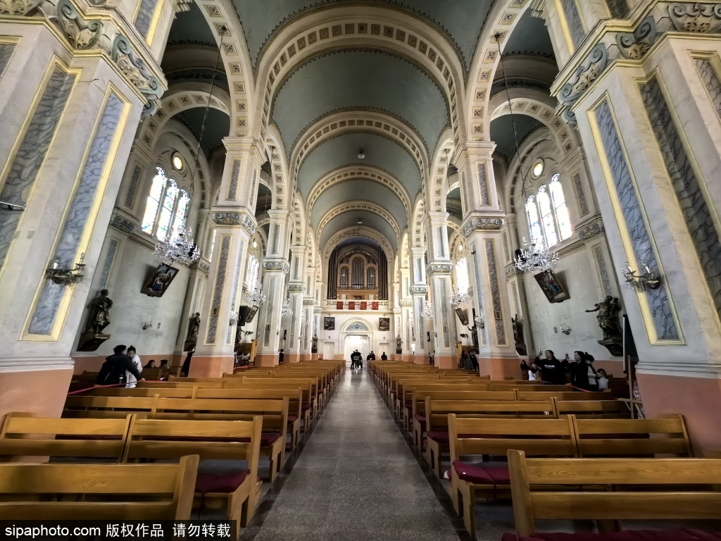 天津最大的罗马式建筑西开大教堂  ：穿越百年欧式浪漫