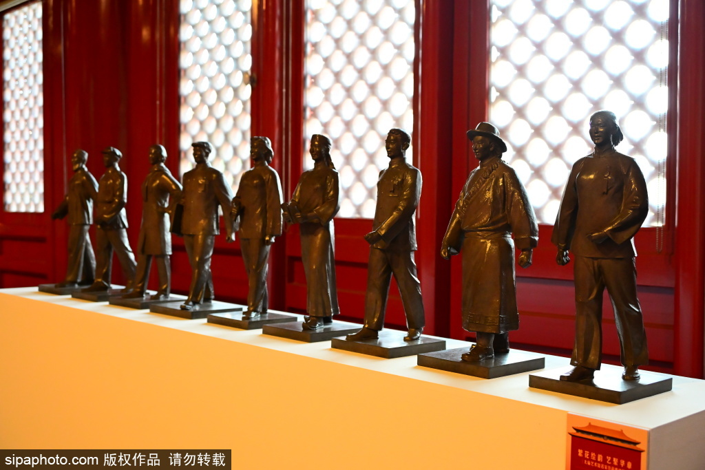 繁花绘韵 艺聚华章——太庙艺术馆名家作品邀请展
