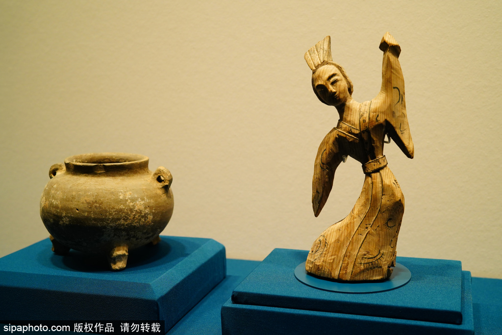 “高原丝路 瞿昙之光——青海丝路文物与瞿昙寺壁画艺术展”开展，多件一级文物首次进京