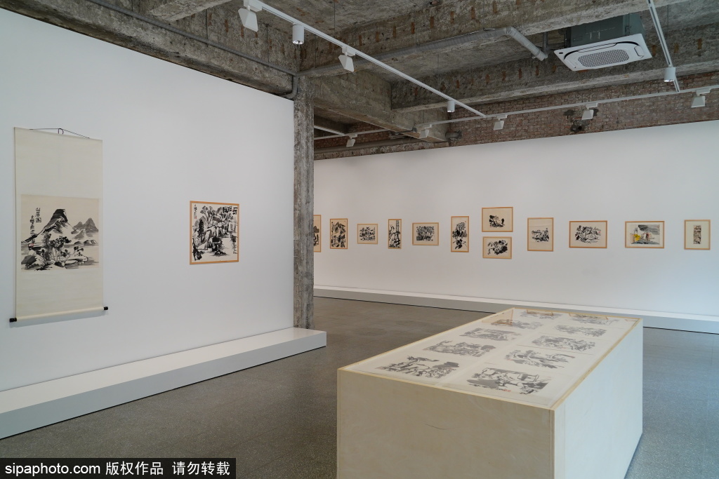 朱新建个展“山水——中国画的幽灵”
