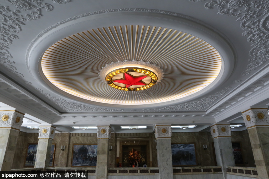 北京军博：人民革命历史和人物雕塑展