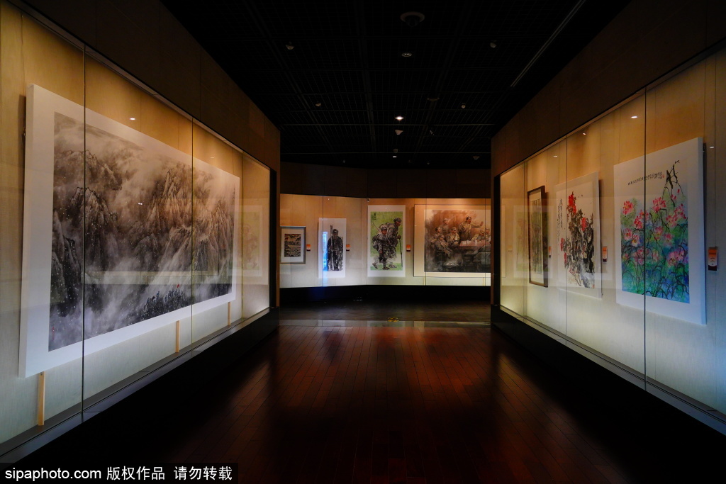 笔墨中国·征途壮歌——纪念中国工农红军长征胜利90周年全国美术作品展