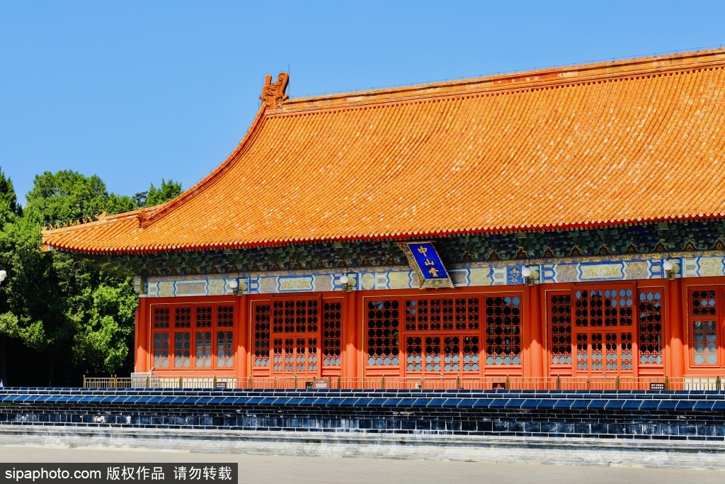 中山公园中山堂：见证京城浅秋时光
