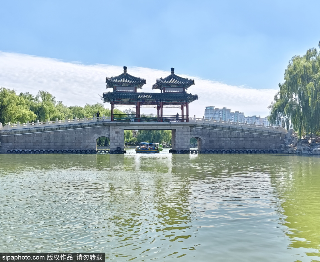 龙潭公园秋景