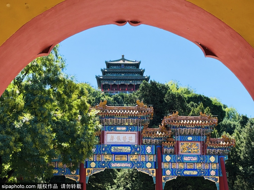 中轴线景山公园寿皇殿秋景上线